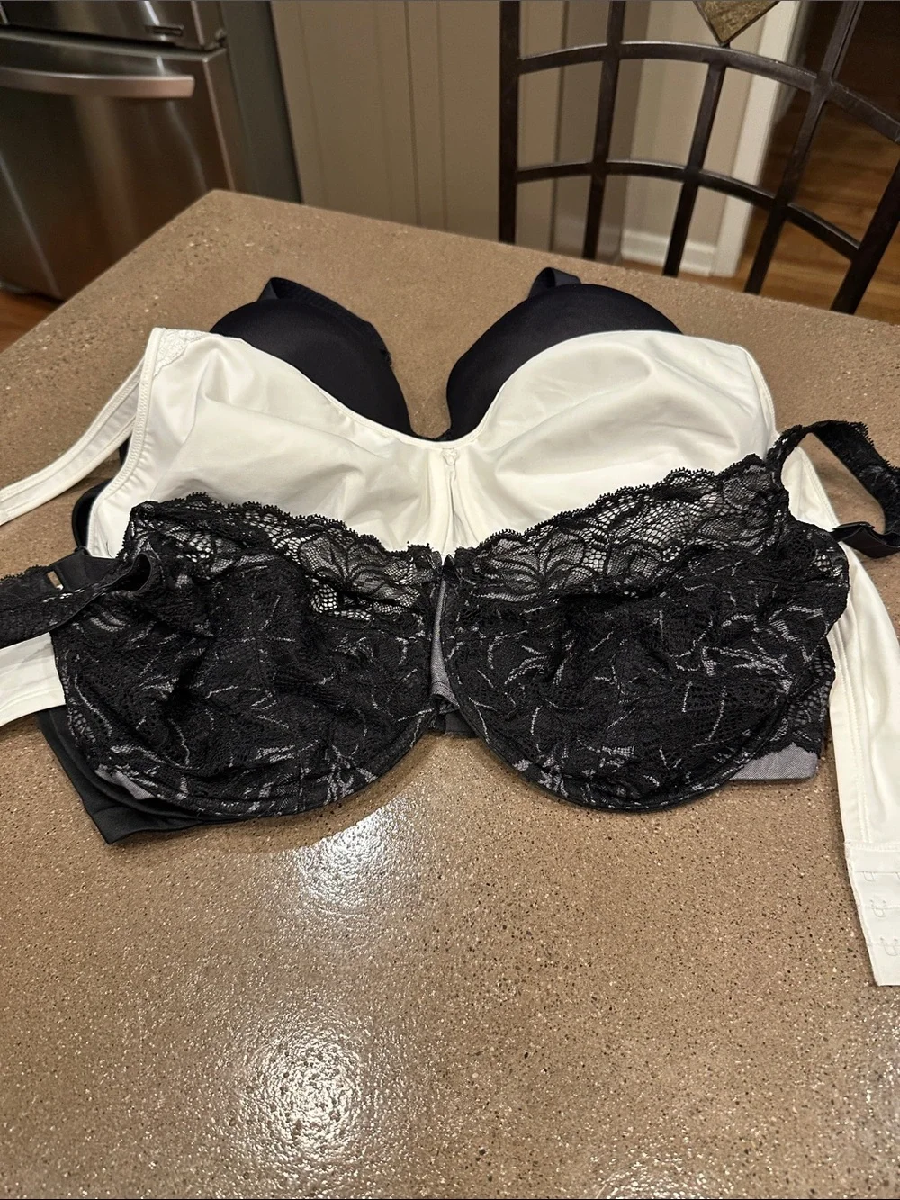 42 DD bras, Olga, Bali m and Vanity Fair